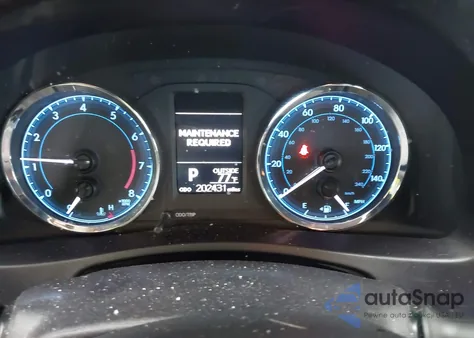 2018 Toyota Corolla Le из США, поврежденный, VIN 5YFBURHE1JP787243